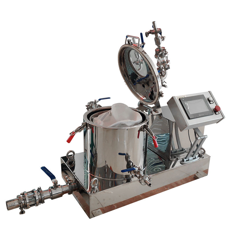 Top discharge centrifuge